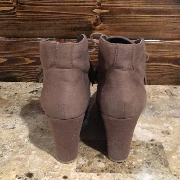 Women Booties - Picture 3 of 5